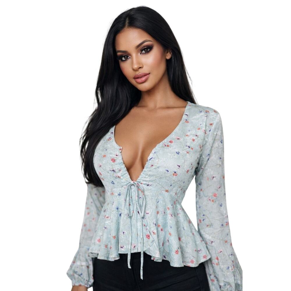 Adelyn Rae Blouse Womens Small Floral Aqua Green Bell Sleeve